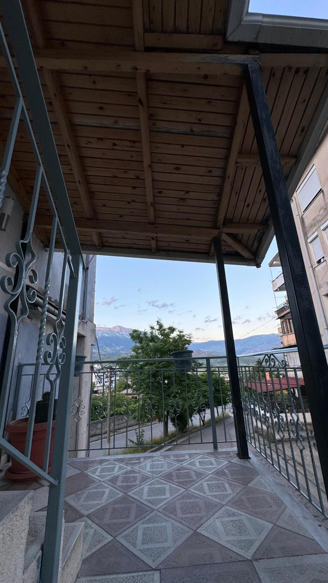 Peci Apartments Gjirokastër المظهر الخارجي الصورة